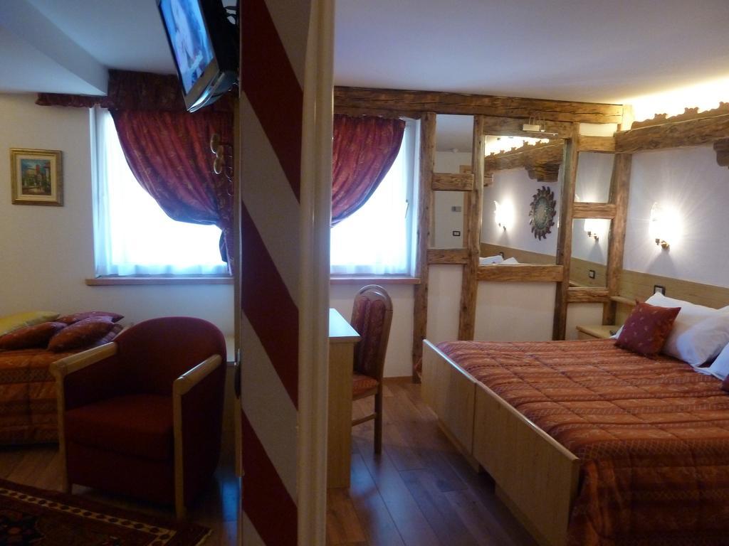 Hotel Ancora Castello-Molina di Fiemme Quarto foto