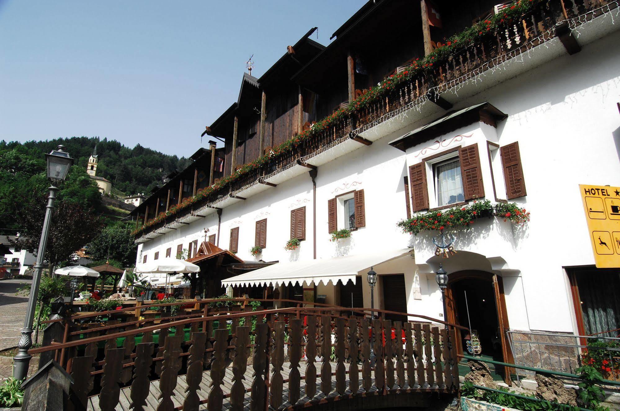 Hotel Ancora Castello-Molina di Fiemme Exterior foto